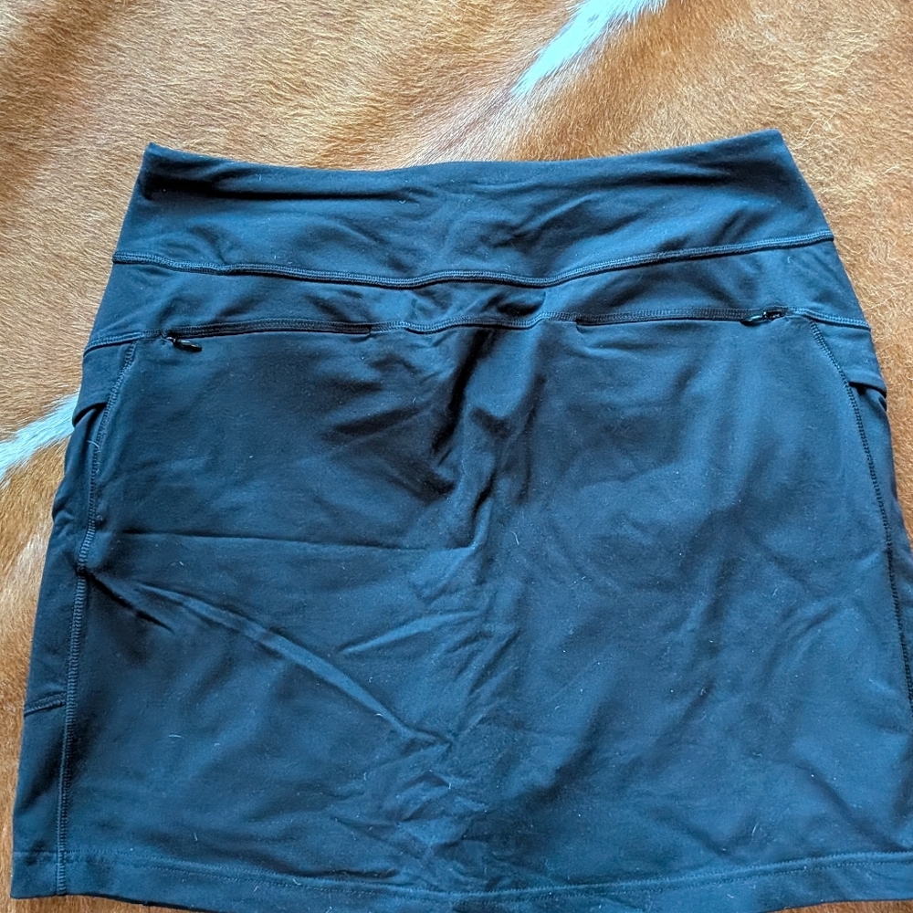 Duluth Trading Co Black Mini Skirt